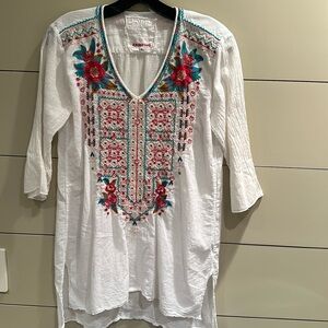 Blusa para dama. No texto